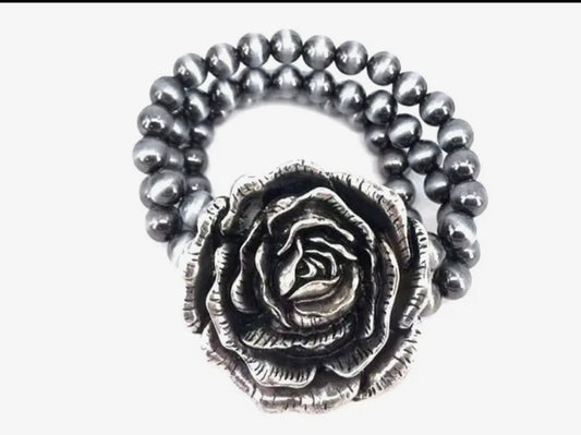 Stretch flower Navajo bracelet