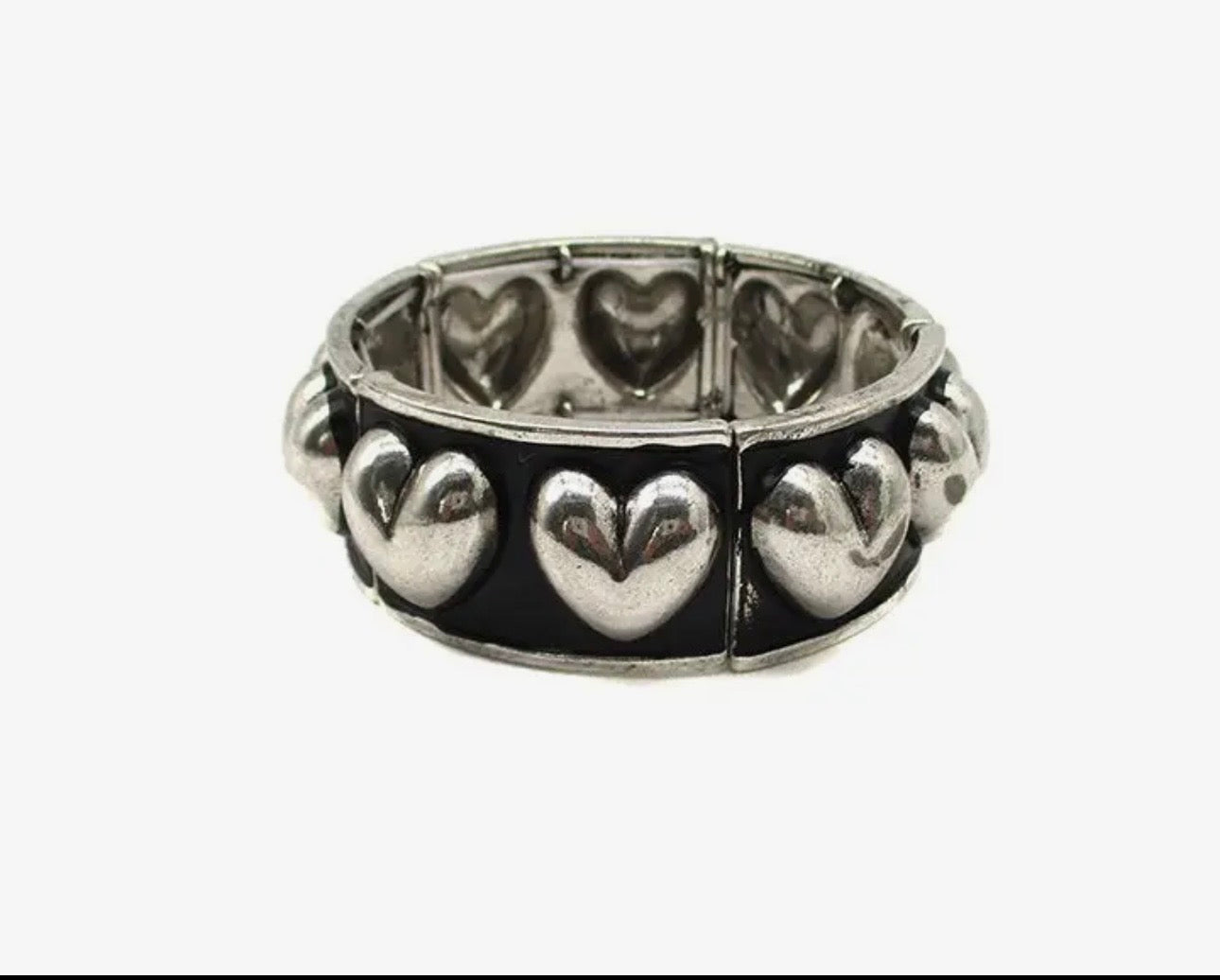 Stretch heart bracelet
